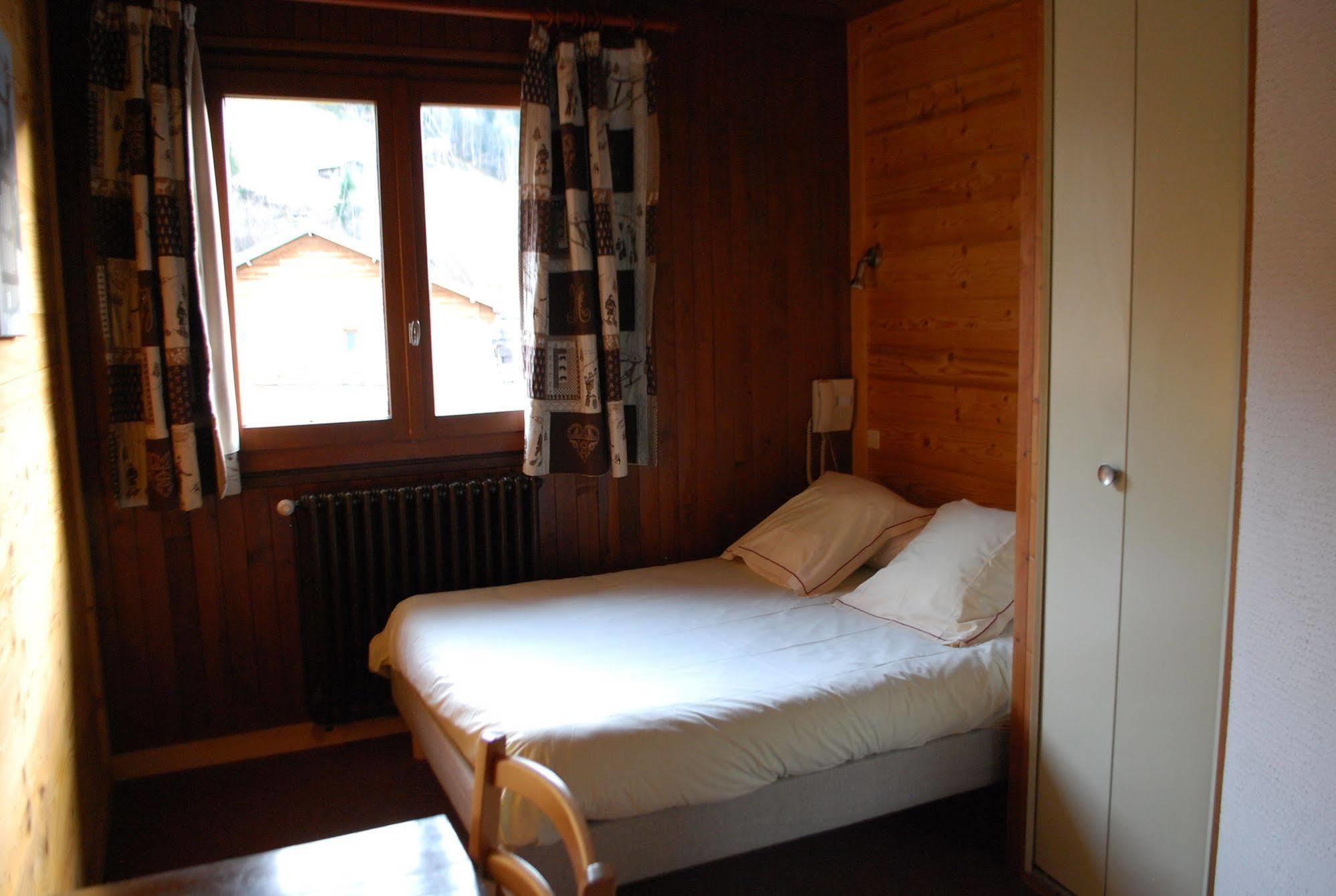 Hôtel le Christiania Arêches Esterno foto